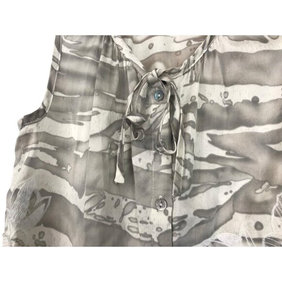 Da Nang Tank top Blouse Womens  Size XS Silk Floral Embroidered Button Down - Picture 4 of 11